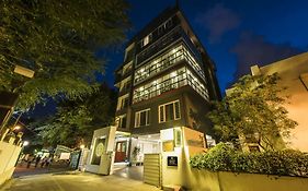 Oyo Townhouse 014 Mg Road Bangalore